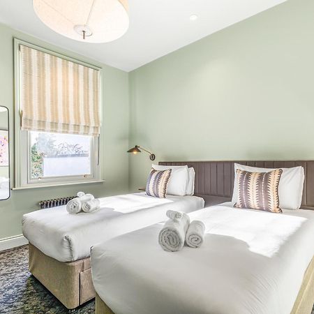 Clapham Guest House Лондон Экстерьер фото