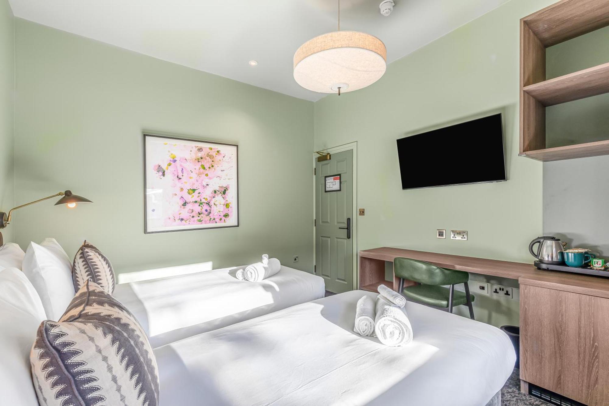 Clapham Guest House Лондон Экстерьер фото