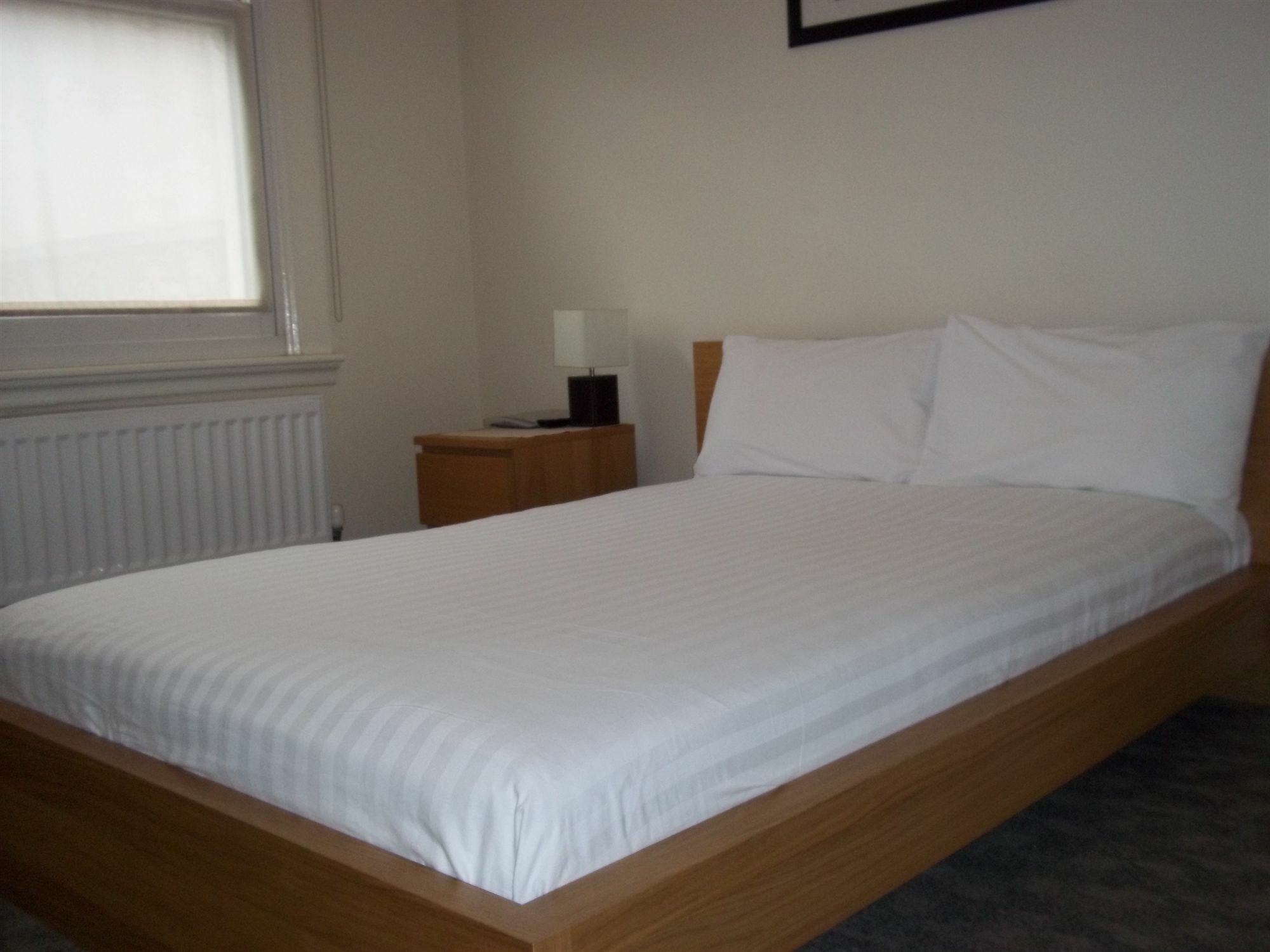 Clapham Guest House Лондон Экстерьер фото